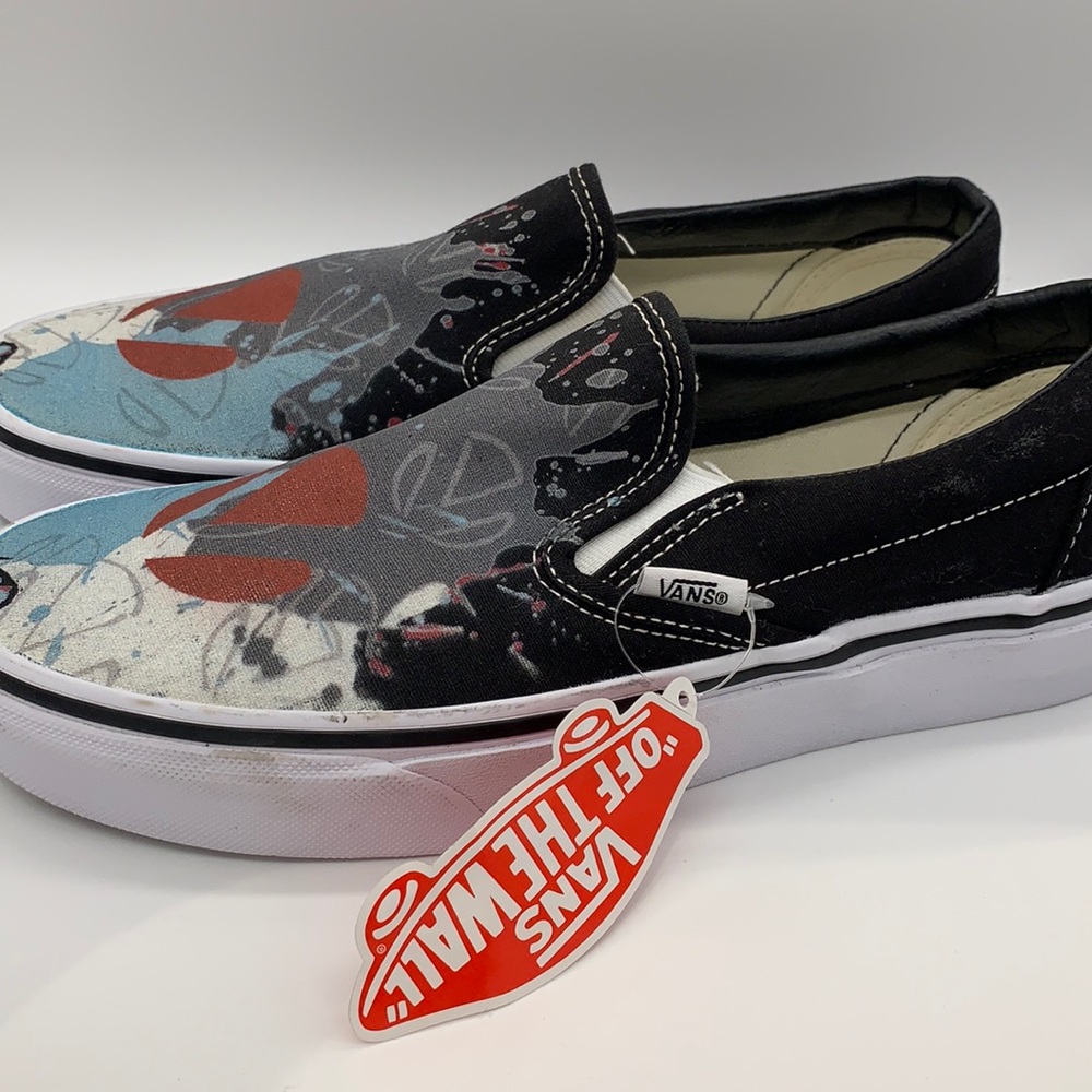 Vans slip on size 7.5 men woman size 9